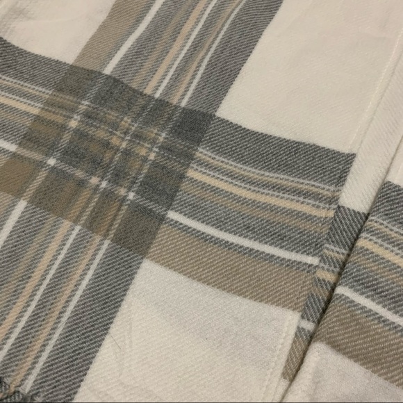 LOFT | Modern Plaid Fringe Poncho - Picture 5 of 6